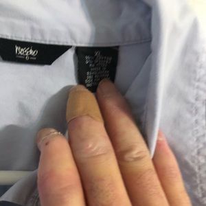 4/$20 Mossimo lt blue semi fit dress shirt. XL
